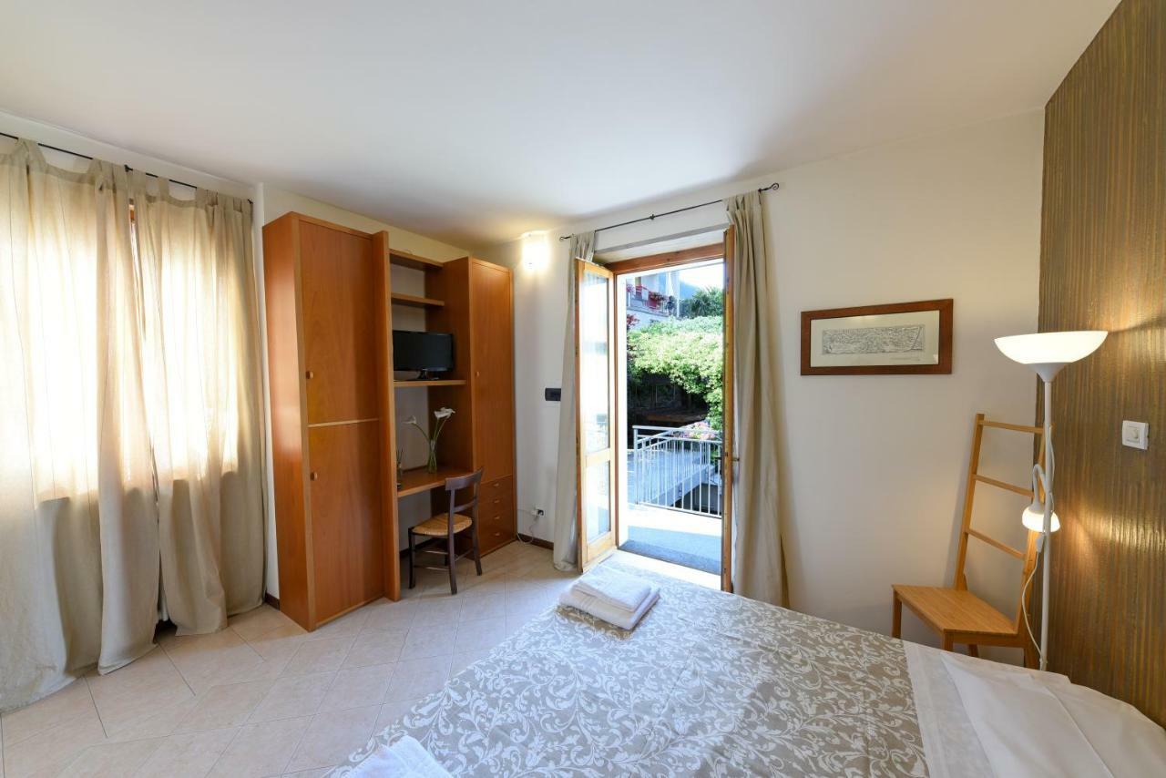 Locanda Dell'Era Dorio Bagian luar foto