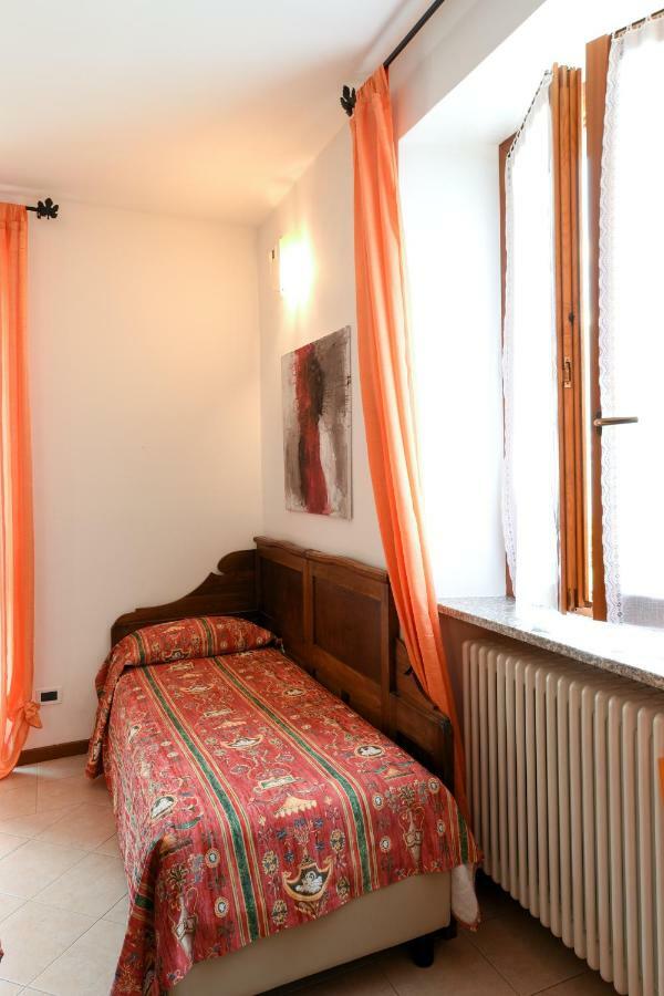 Locanda Dell'Era Dorio Bagian luar foto