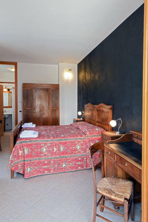 Locanda Dell'Era Dorio Bagian luar foto